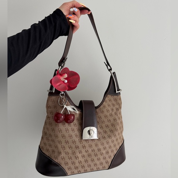 vintage Dooney & Bourke Shoulder Bag - Picture 2 of 8